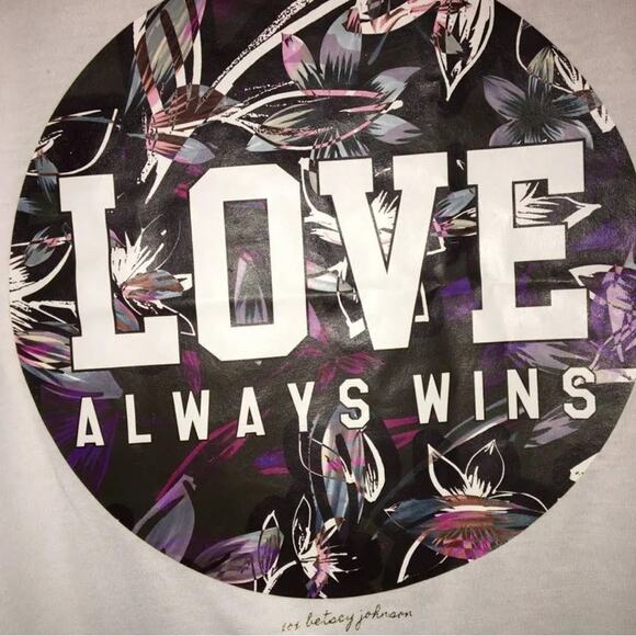 Betsey Johnson Love Varsity Boyfriend Tee White, Size 1X, Pride 2023 - Picture 6 of 12